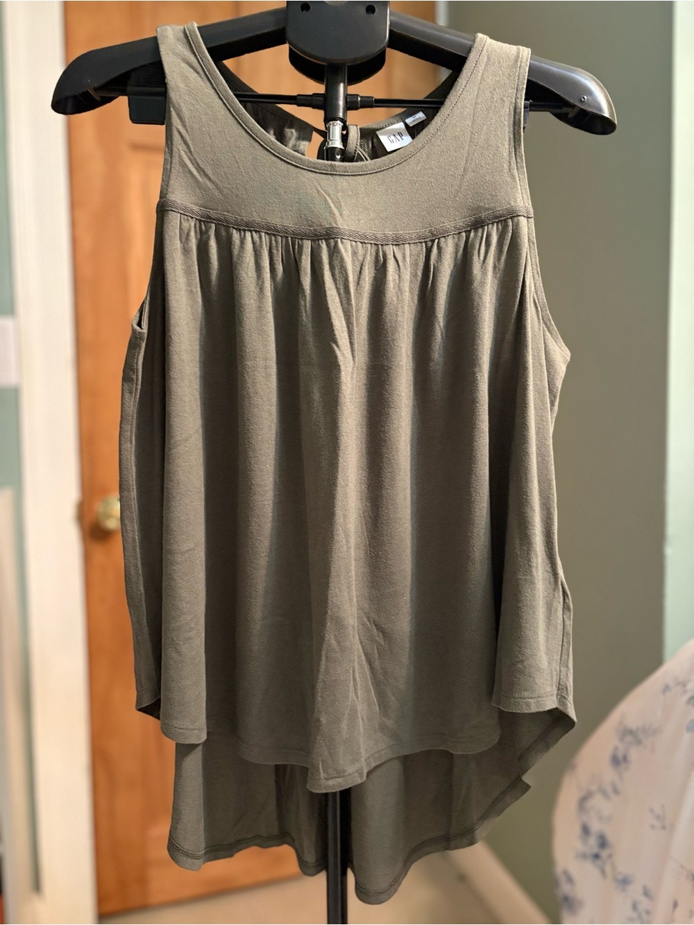 GAP Olive Green Tank Top 🆕